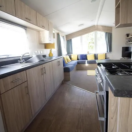 Caravan With Decking Within Walking Distance To Hunstanton Beach Ref 23054S Exterior foto