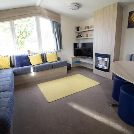 Caravan With Decking Within Walking Distance To Hunstanton Beach Ref 23054S Exterior foto